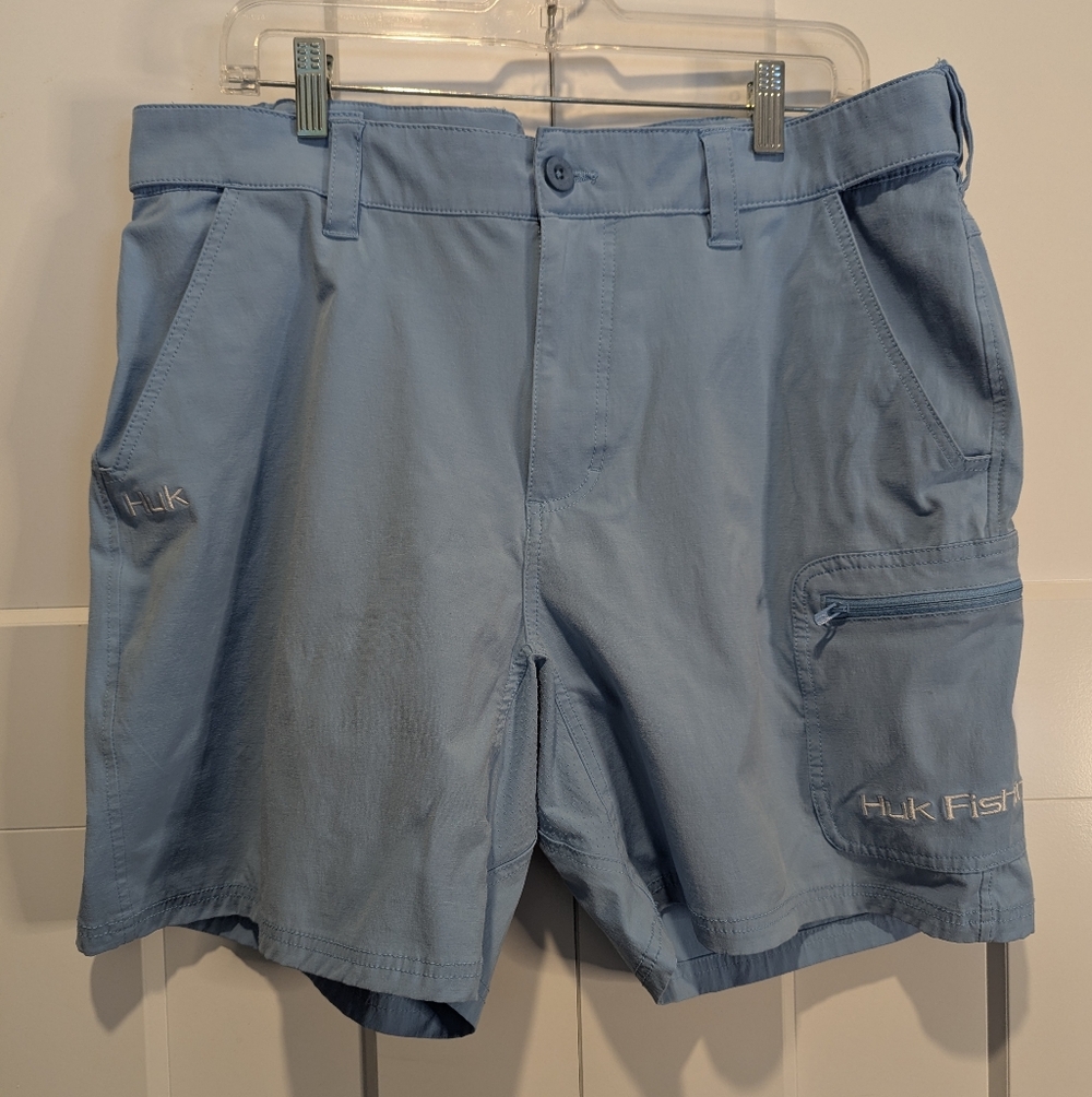 Huk Men's Blue Fishing Shorts